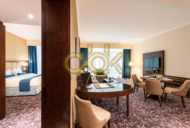 863697 - Property Image 2