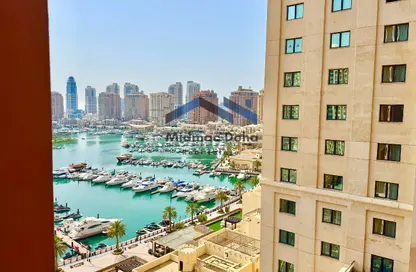 Apartment - 2 Bedrooms - 2 Bathrooms for rent in East Porto Drive - Porto Arabia - The Pearl Island - Doha