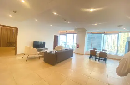 Apartment - 1 Bedroom - 2 Bathrooms for rent in Al Salam Tower - Corniche Road - Corniche Road - Doha