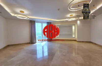 Apartment - 2 Bedrooms - 3 Bathrooms for rent in Floresta Gardens - Floresta Gardens - The Pearl Island - Doha