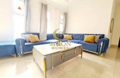 شقة - 2 غرف نوم - 2 حمامات للايجار في منتزه 7 - المنتزه - الدوحة