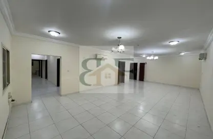 شقة - 3 غرف نوم - 3 حمامات للايجار في المنصورة - المنصورة - الدوحة