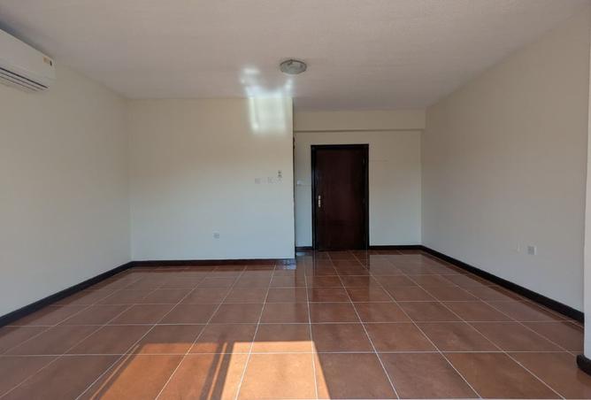 964082 - Property Image 3