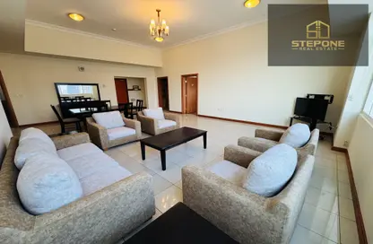 Apartment - 3 Bedrooms - 3 Bathrooms for rent in Al Noor Tower - West Bay - West Bay - Doha