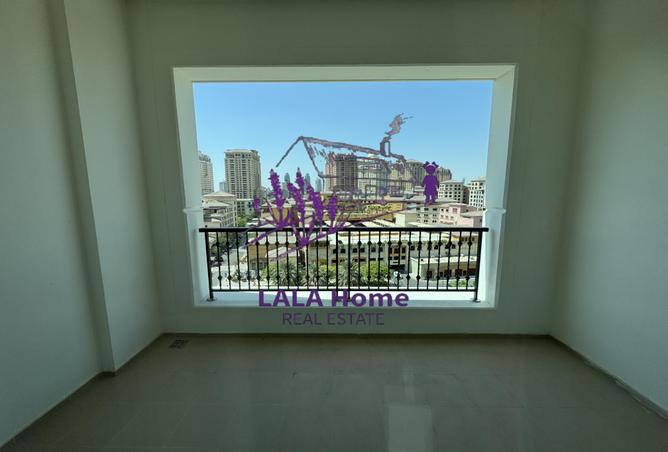 818992 - Property Main Image