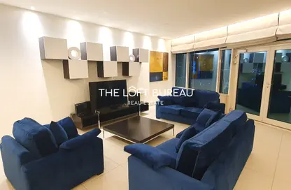 Apartment - 3 Bedrooms - 4 Bathrooms for rent in West Bay Tower - West Bay - West Bay - Doha