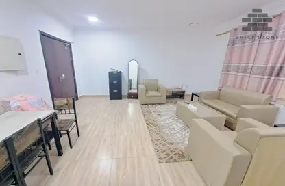 Apartment - 2 Bedrooms - 2 Bathrooms for rent in Al Sadd Road - Al Sadd - Doha