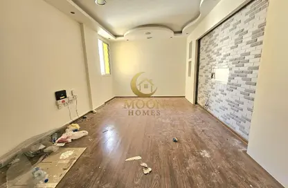 شقة - 2 غرف نوم - 2 حمامات للايجار في ام غوالينا تجارية - ام غويلينا - أم غويلينا - الدوحة