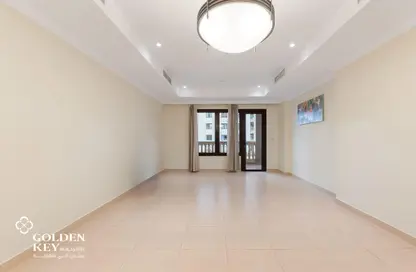 Apartment - 1 Bedroom - 2 Bathrooms for rent in West Porto Drive - Porto Arabia - The Pearl Island - Doha