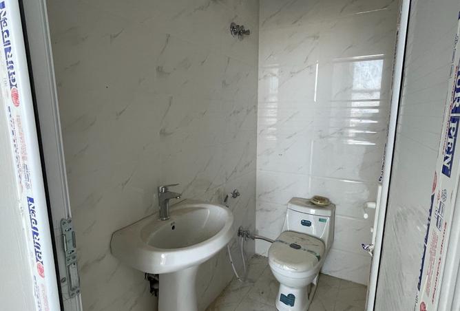 1005400 - Property Image 2