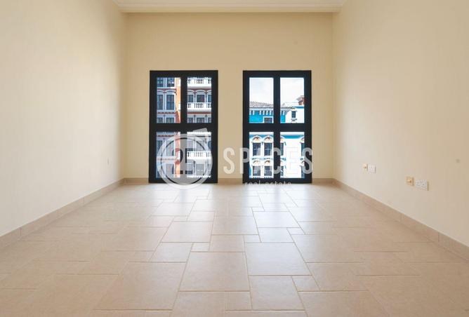 896804 - Property Image 2