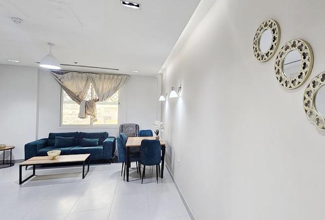 977697 - Property Main Image