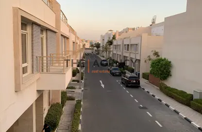 فيلا - 4 غرف نوم - 3 حمامات للايجار في مريخ - المريخ - الدوحة