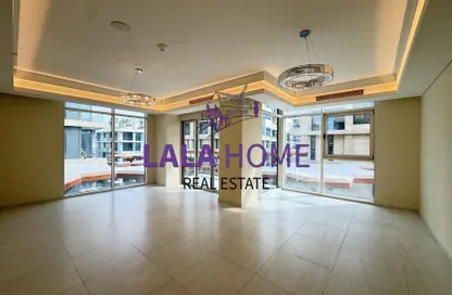 Apartment - 3 Bedrooms - 5 Bathrooms for rent in Gewan Island - The Pearl Island - Doha