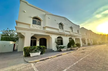 مجمع سكني - 6 غرف نوم - 7 حمامات للايجار في الثمامة - الثمامة - الدوحة