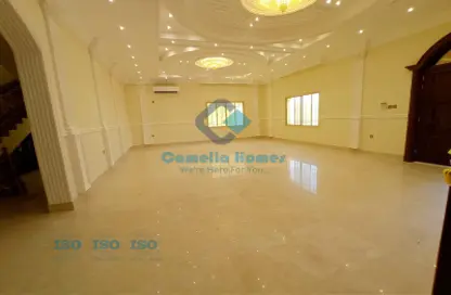 صورة لـ غرفة فارغة فيلا - 7 غرف نوم - 7 حمامات للبيع في الثمامة - الثمامة - الدوحة ، صورة رقم 1