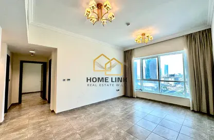Apartment - 2 Bedrooms - 2 Bathrooms for rent in Marina Tower 07 - Marina District - Lusail