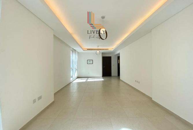 1006291 - Property Image 2