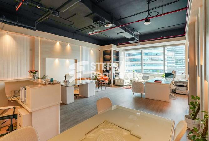 986233 - Property Image 3