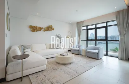 Apartment - 2 Bedrooms - 3 Bathrooms for rent in Hilton Doha The Pearl Residences - Abraj Quartiers - The Pearl Island - Doha
