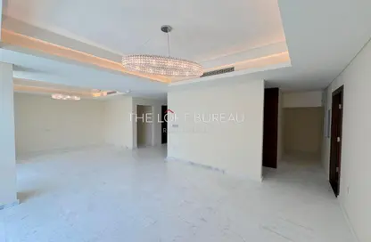 Duplex - 4 Bedrooms - 6 Bathrooms for sale in Gewan Island - The Pearl Island - Doha