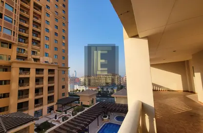Apartment - 3 Bedrooms - 3 Bathrooms for rent in West Porto Drive - Porto Arabia - The Pearl Island - Doha