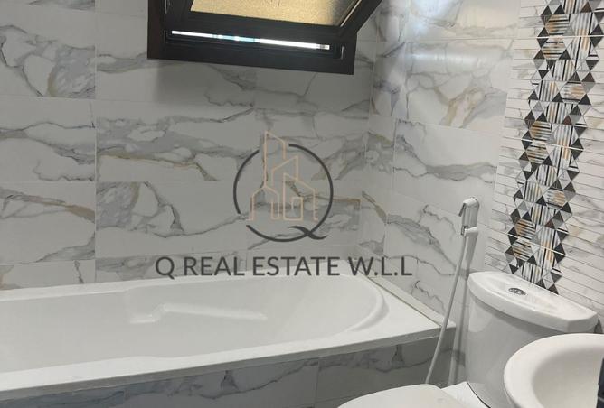 941491 - Property Image 2