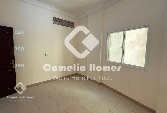 929361 - Property Image 3