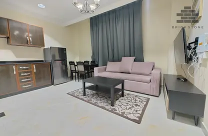Apartment - 1 Bedroom - 2 Bathrooms for rent in Najma Street - Najma - Doha
