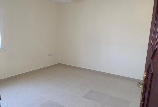 954663 - Property Image 3