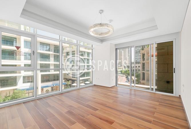 883852 - Property Image 2
