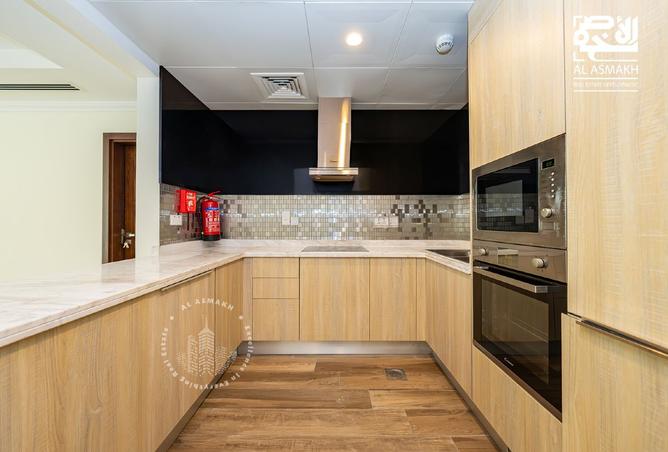 965063 - Property Image 2