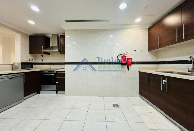 958097 - Property Image 3