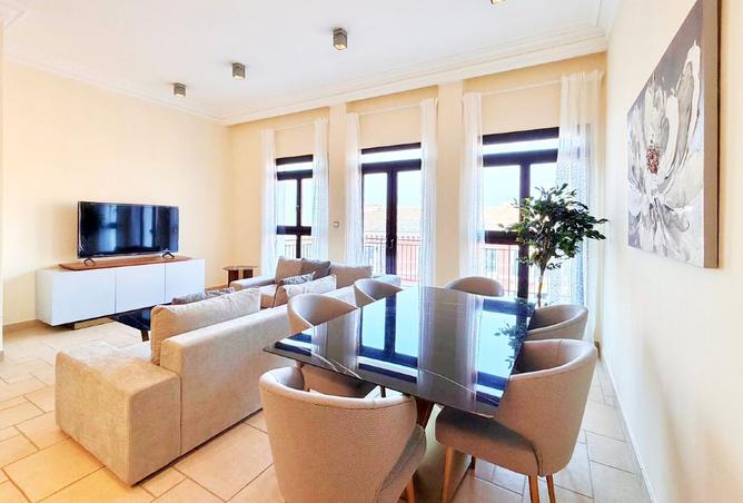 975029 - Property Image 2