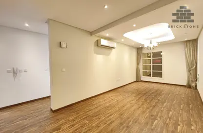 Apartment - 2 Bedrooms - 2 Bathrooms for rent in Al Sadd Road - Al Sadd - Doha