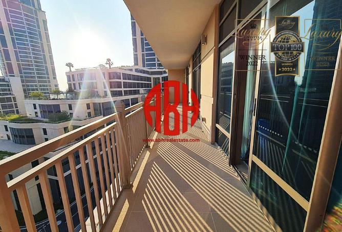 952941 - Property Image 2