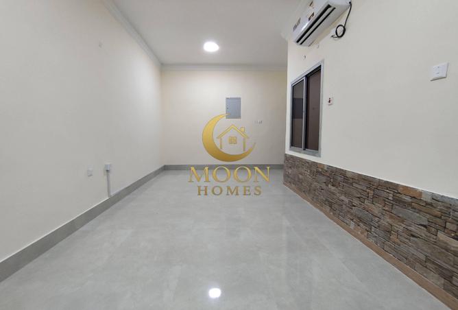 968918 - Property Image 2