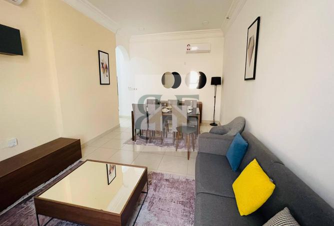 972098 - Property Main Image