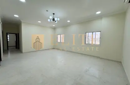 Apartment - 2 Bedrooms - 2 Bathrooms for rent in Al Mansoura - Al Mansoura - Doha
