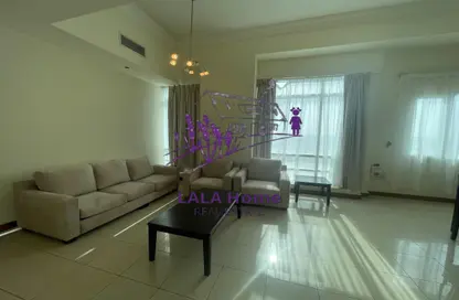 Apartment - 1 Bedroom - 2 Bathrooms for rent in West Bay Tower - West Bay - West Bay - Doha