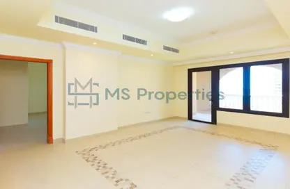 Apartment - 1 Bedroom - 2 Bathrooms for rent in East Porto Drive - Porto Arabia - The Pearl Island - Doha