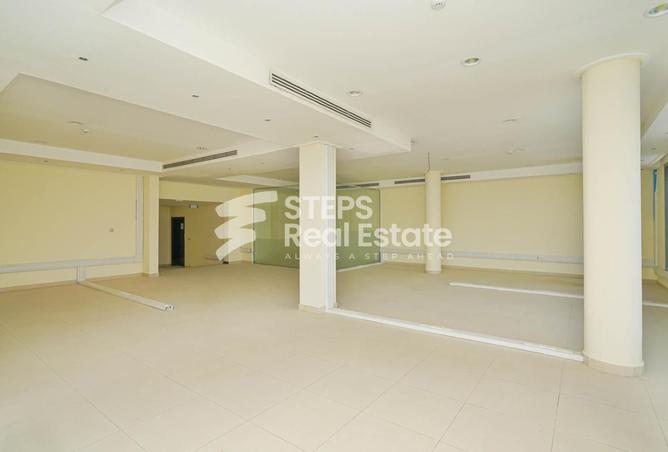 984555 - Property Image 3