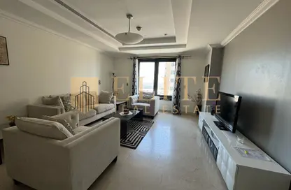 Apartment - 2 Bedrooms - 3 Bathrooms for rent in East Porto Drive - Porto Arabia - The Pearl Island - Doha