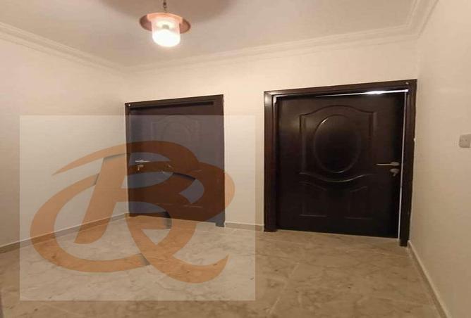 Apartment - 2 Bedrooms - 2 Bathrooms for rent in Abdul Rahman Bin Jassim Street - Mesaieed Road - Al Wakra