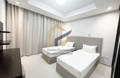 Apartment - 2 Bedrooms - 3 Bathrooms for rent in Ghanem Business Centre - Fereej Bin Mahmoud South - Fereej Bin Mahmoud - Doha