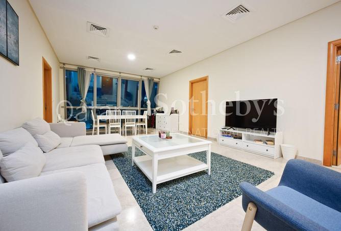 818125 - Property Image 3