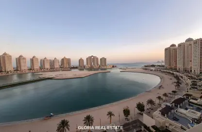 Apartment - 2 Bedrooms - 3 Bathrooms for sale in Viva East - Viva Bahriyah - The Pearl Island - Doha