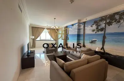 Apartment - 2 Bedrooms - 3 Bathrooms for rent in Viva West - Viva Bahriyah - The Pearl Island - Doha