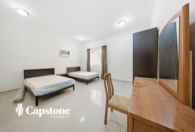 984665 - Property Image 3