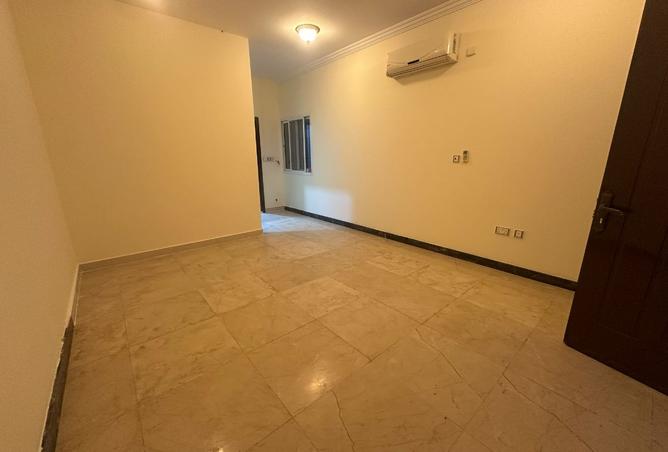 996160 - Property Image 3